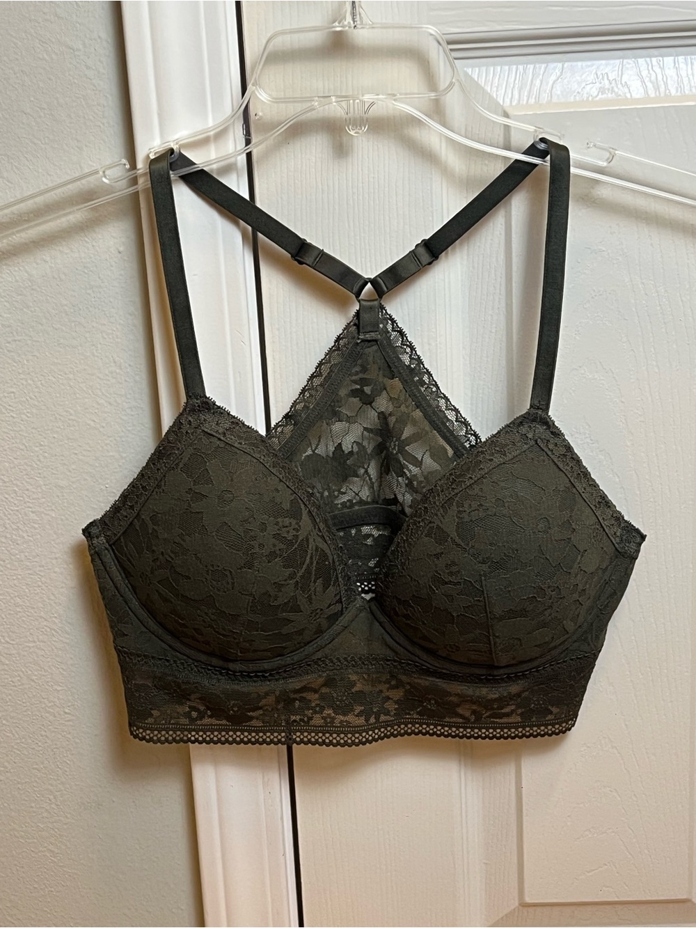 Victoria’s Secret Lace Padded Wireless Bralette